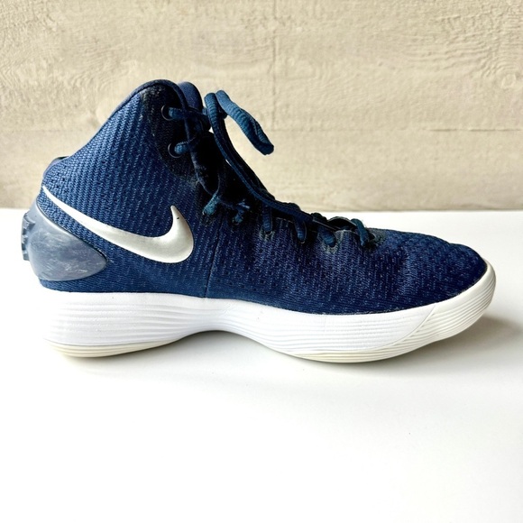 Nike Hyperdunk Women’s Athletic Basketball Hi-Top Sneakers Midnight Navy 8.5 - Picture 4 of 16